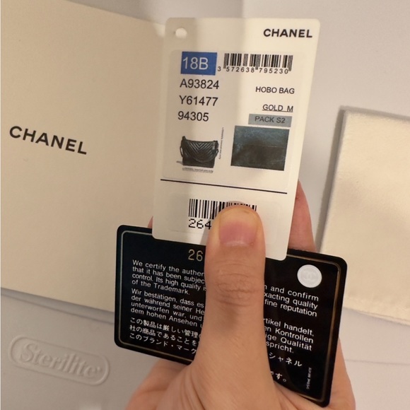 ✨ Chanel Gabrielle Bag - Immaculate Condition, Old Medium Size! ✨ - Picture 16 of 16